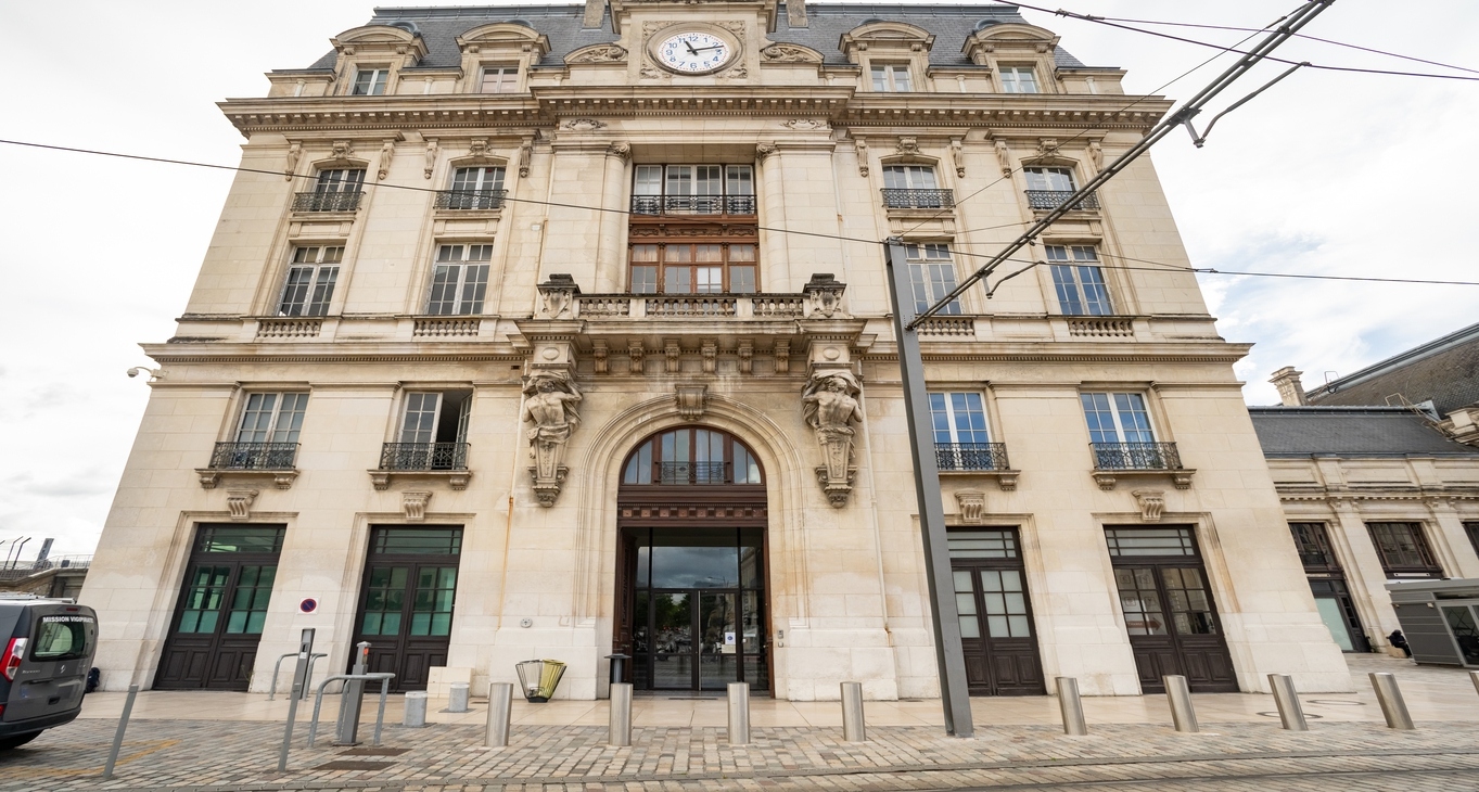 Бизнес центр Gare de Bordeaux-Saint-Jean_8-8 Cнять офис Gare de Bordeaux-Saint-Jean_8-8
