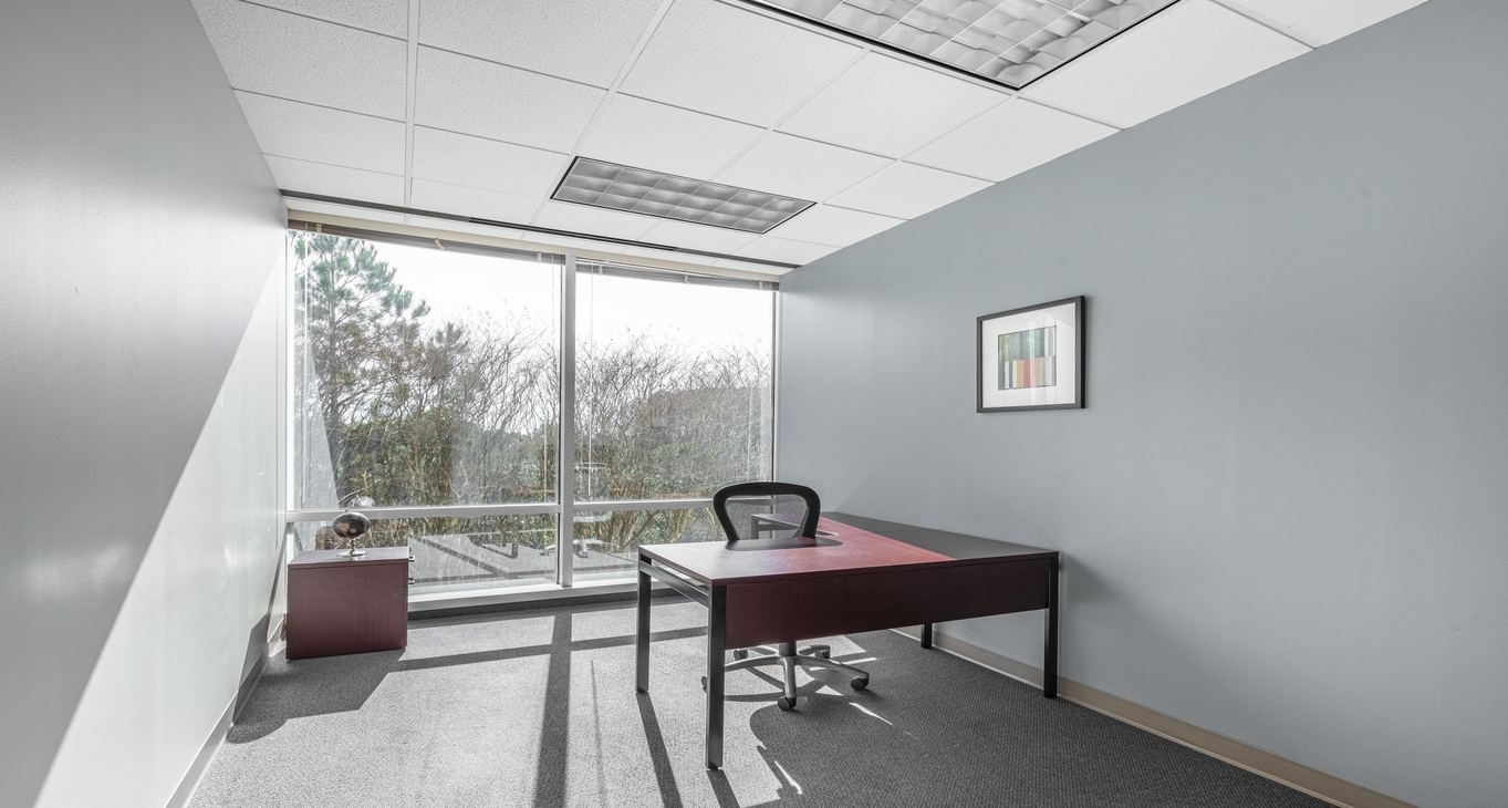 Glenridge Highlands One, 5555 Glenridge Connector, Atlanta, GA 30342 — office space for rent, photo 3