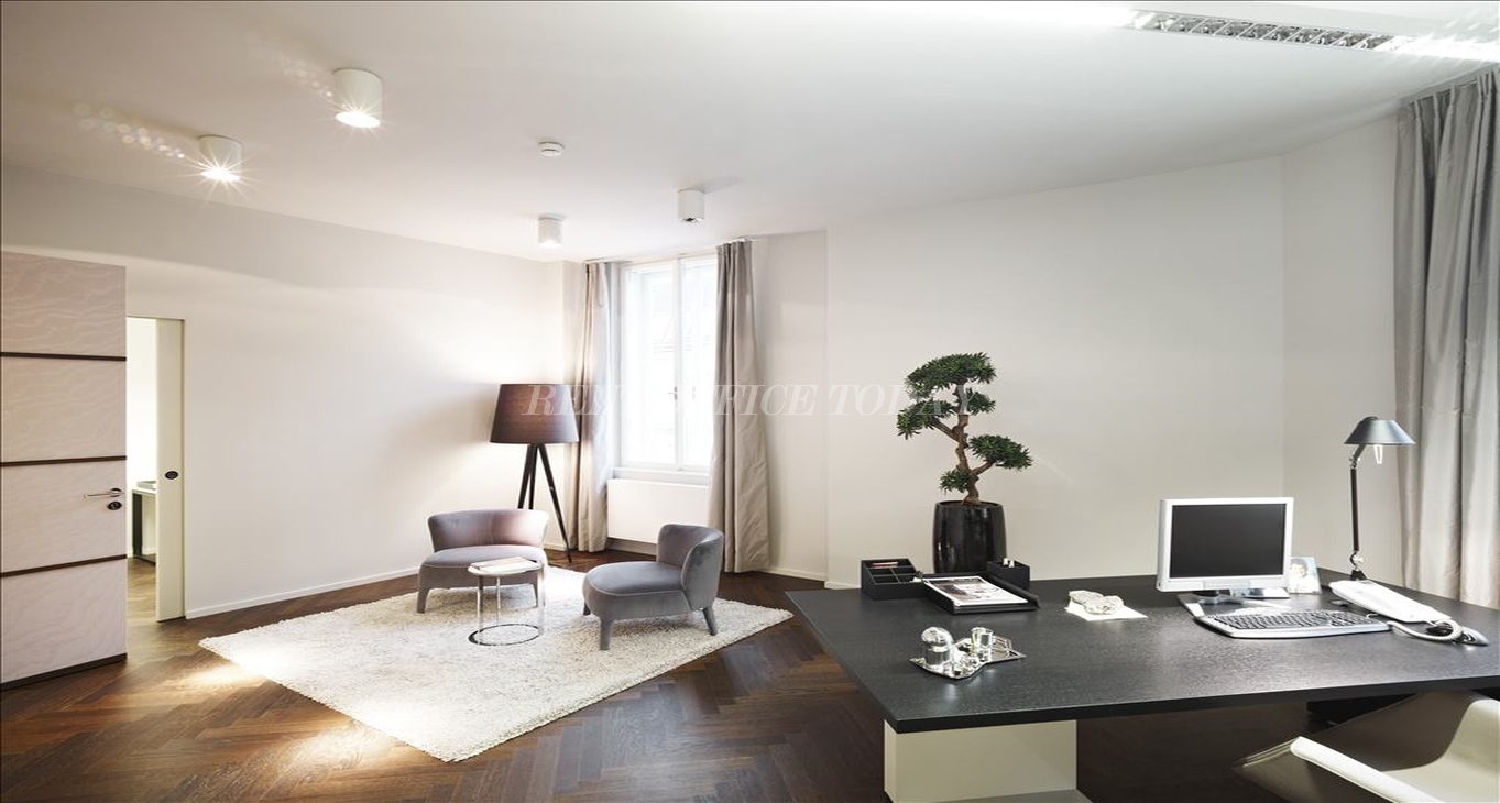 Rent office Goldenes Quartier Office — photo 14