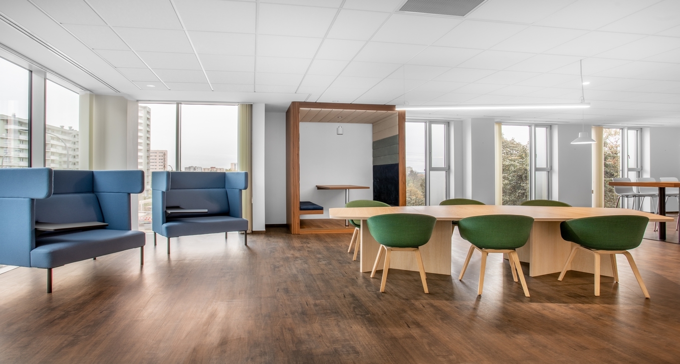 Grojecka Offices_1 ビジネスセンター-2 レンタルオフィス Grojecka Offices_1-2