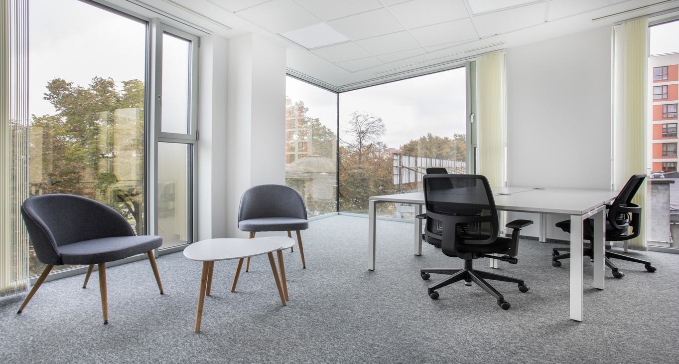 Grojecka Offices_7 ビジネスセンター-8 レンタルオフィス Grojecka Offices_7-8