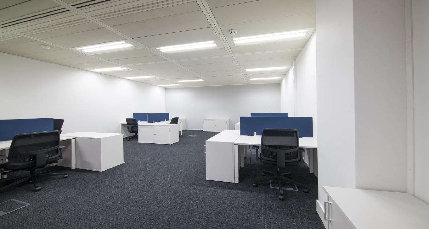 Rent office Breakspear Park, Breakspear Way — photo 6
