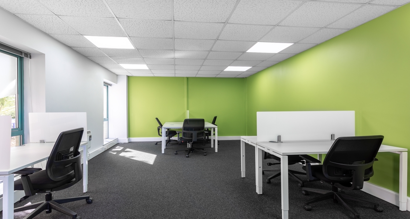Rent office Harts Farm Way — photo 5