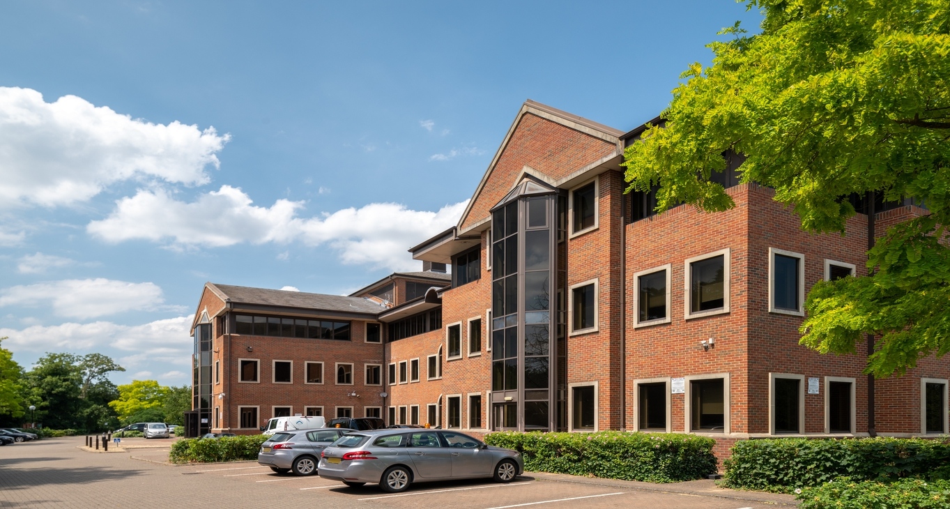 Pusat perniagaan Heathrow Bath Road_8-8 Sewa pejabat Heathrow Bath Road_8-8