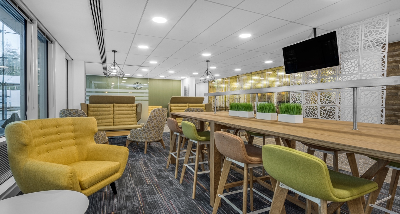 Rent office Hillswood Business Park — photo 1
