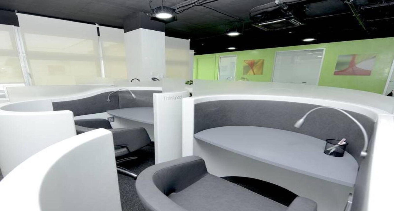 Sewa pejabat Immeuble ATRIUM, N°374, Lotissement Manazyl Al Maymoune, Boulevard Abdelmoumen_1-1