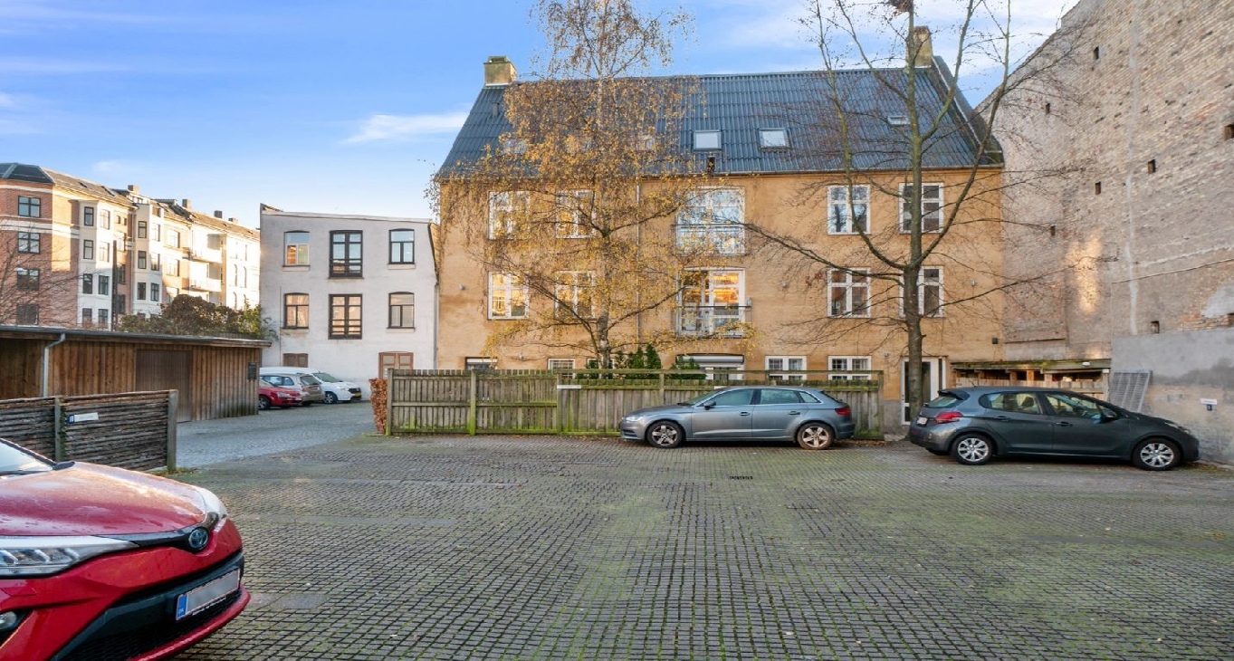 Rent office Jagtvej 113 — photo 1