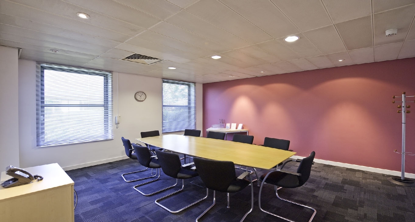 Rent office Jhumat House, 160 London Road — photo 8