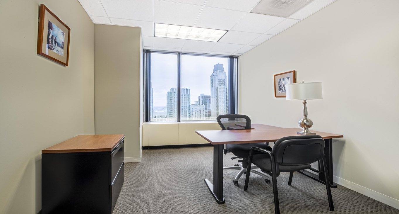 Business center John Hancock Center Rent office John Hancock Center — photo 5