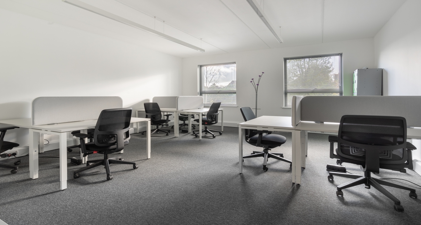Rent office John de Mierre House — photo 8
