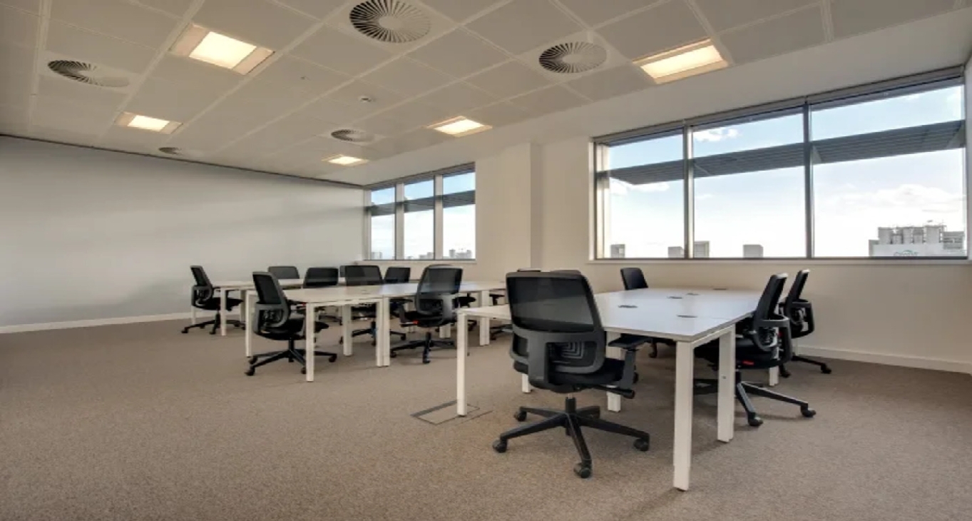 Rent office Kilburn House — photo 10