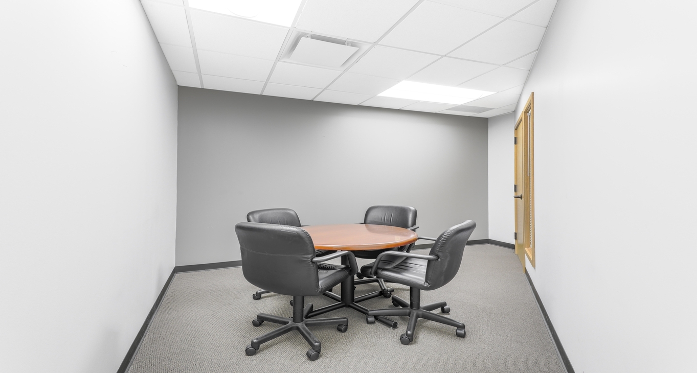 Kantoor te huur Kirkland Corporate Center_8-8