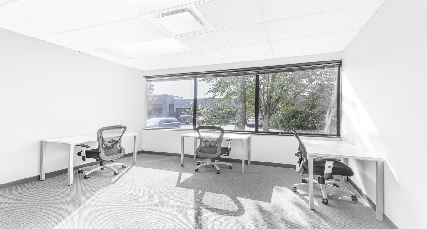 Kantoor te huur Kirkland Corporate Center_9-9