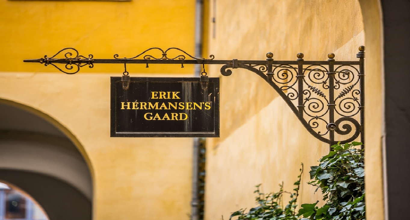 Rent office Kronprinsessegade 8 — photo 1