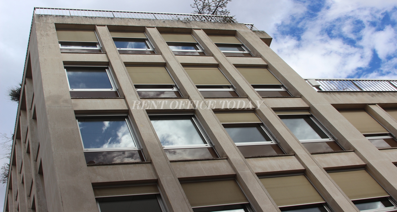 location de bureau 30 rue d'orleans-3