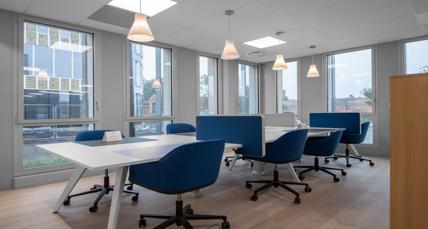 Business Center Le Neo Business Pole_5-5 Kantoor te huur Le Neo Business Pole_5-5