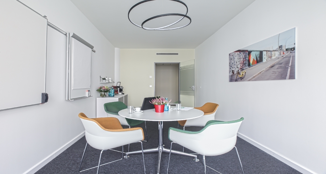 Rent office Spaces Design Offices Leipziger Platz — photo 14
