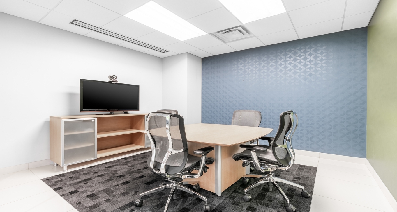 Rent office Lincoln Park Center — photo 6