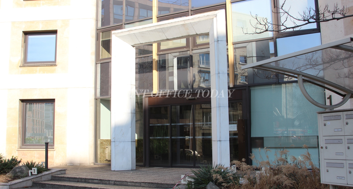 1 Rond Point De La Défense 92400 Courbevoie France Location Bureaux - 1 Rond-Point Victor Hugo, 1 Rond-Point Victor Hugo,  92130 Issy-les-Moulineaux