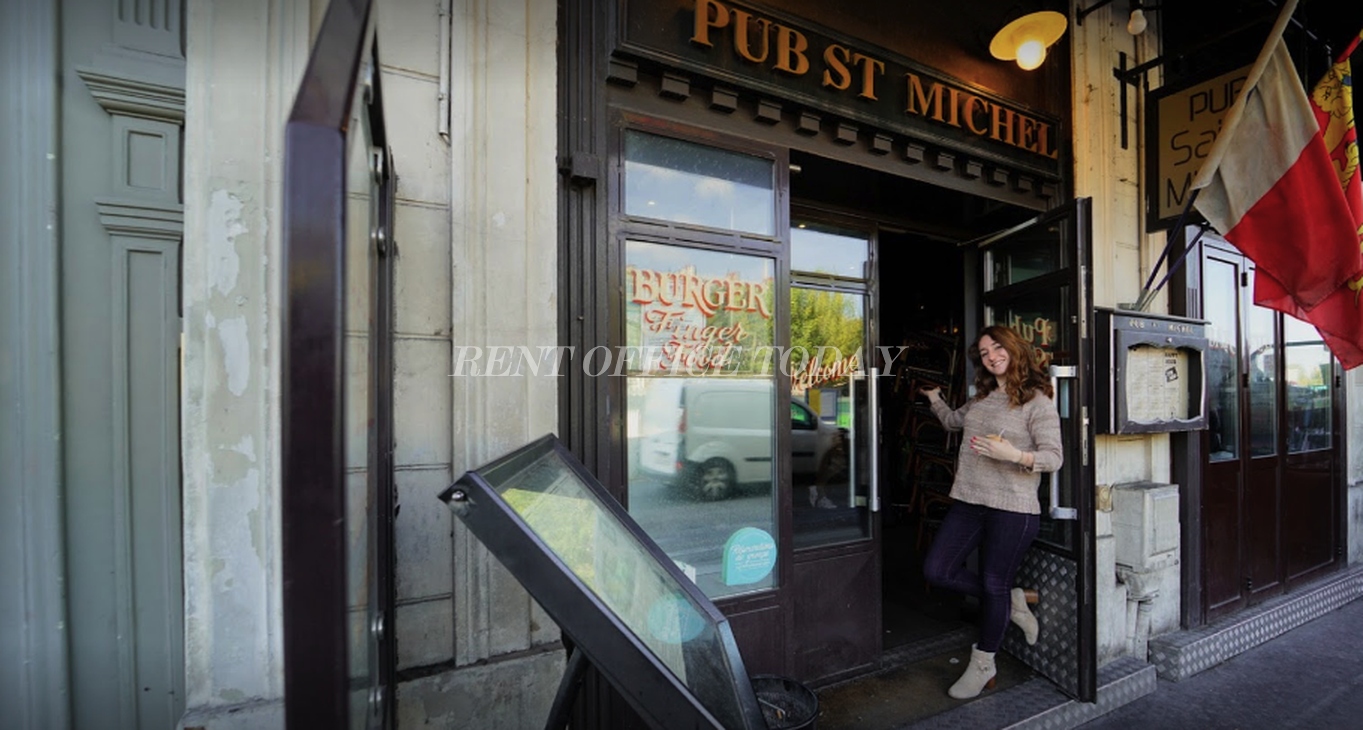 Flexible office and coworking space in Paris 5 (75005) | 19 Quai Saint-Michel-4