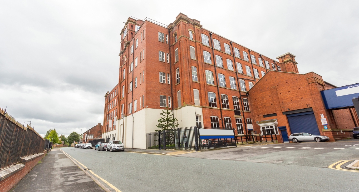 Rent office Lowry Mill — photo 9