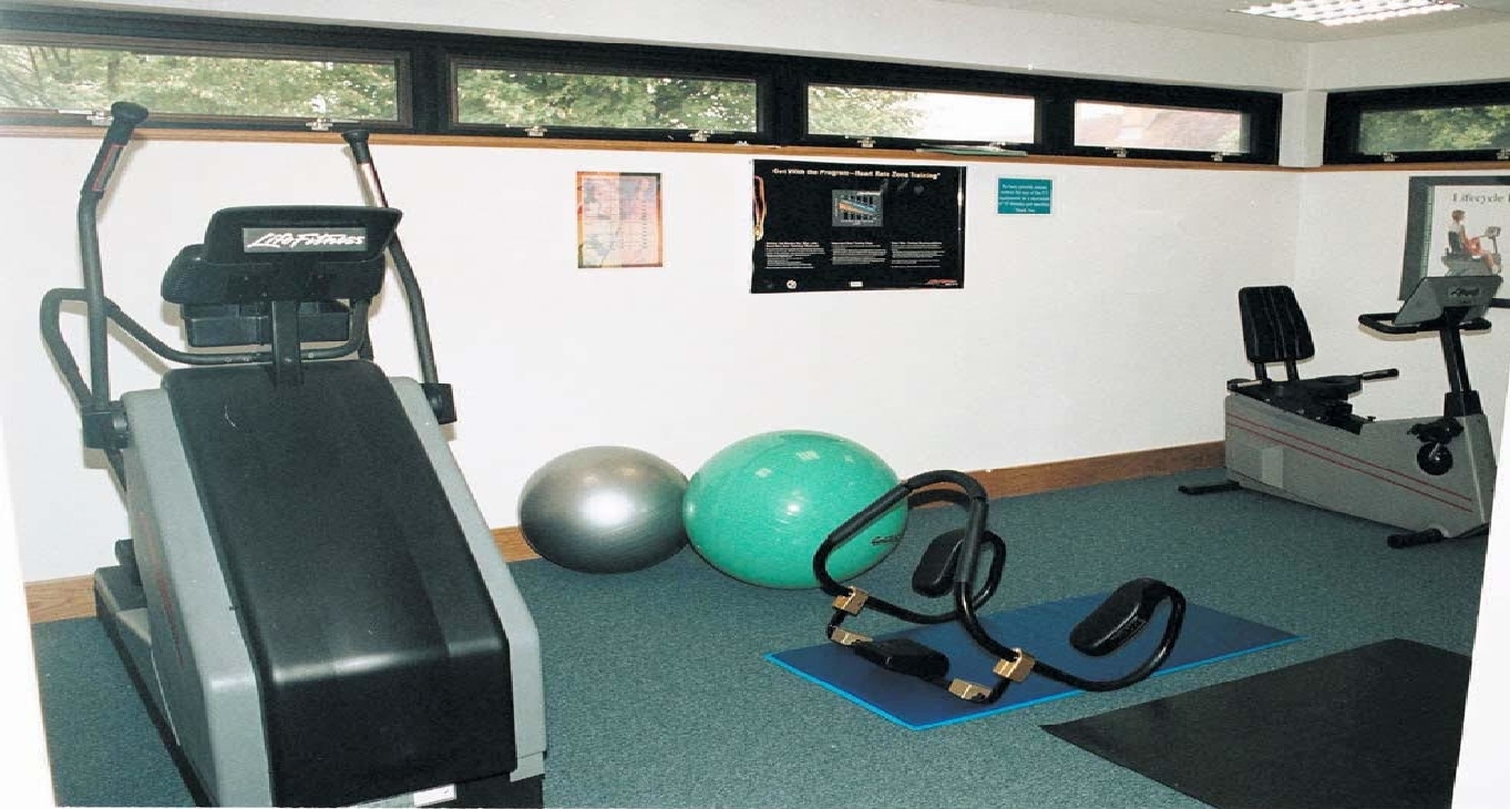Rent office Lutyens Close — photo 8