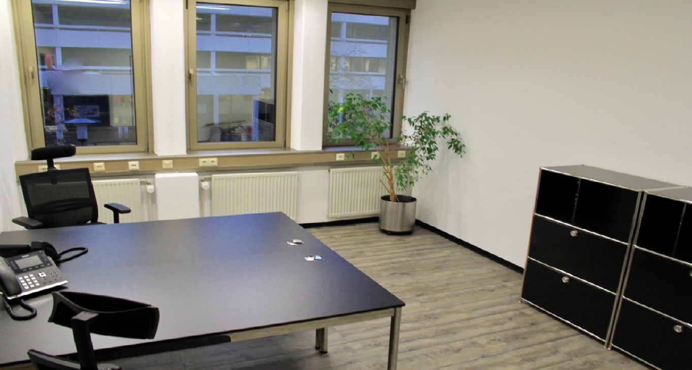Business center Lyoner Strasse 14 Rent office Lyoner Strasse 14 — photo 4