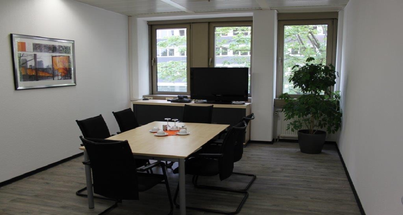 Business center Lyoner Strasse 14 Rent office Lyoner Strasse 14 — photo 6