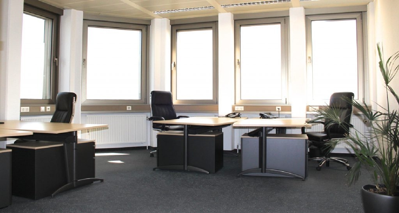 Business center Lyoner Strasse 14 Rent office Lyoner Strasse 14 — photo 8