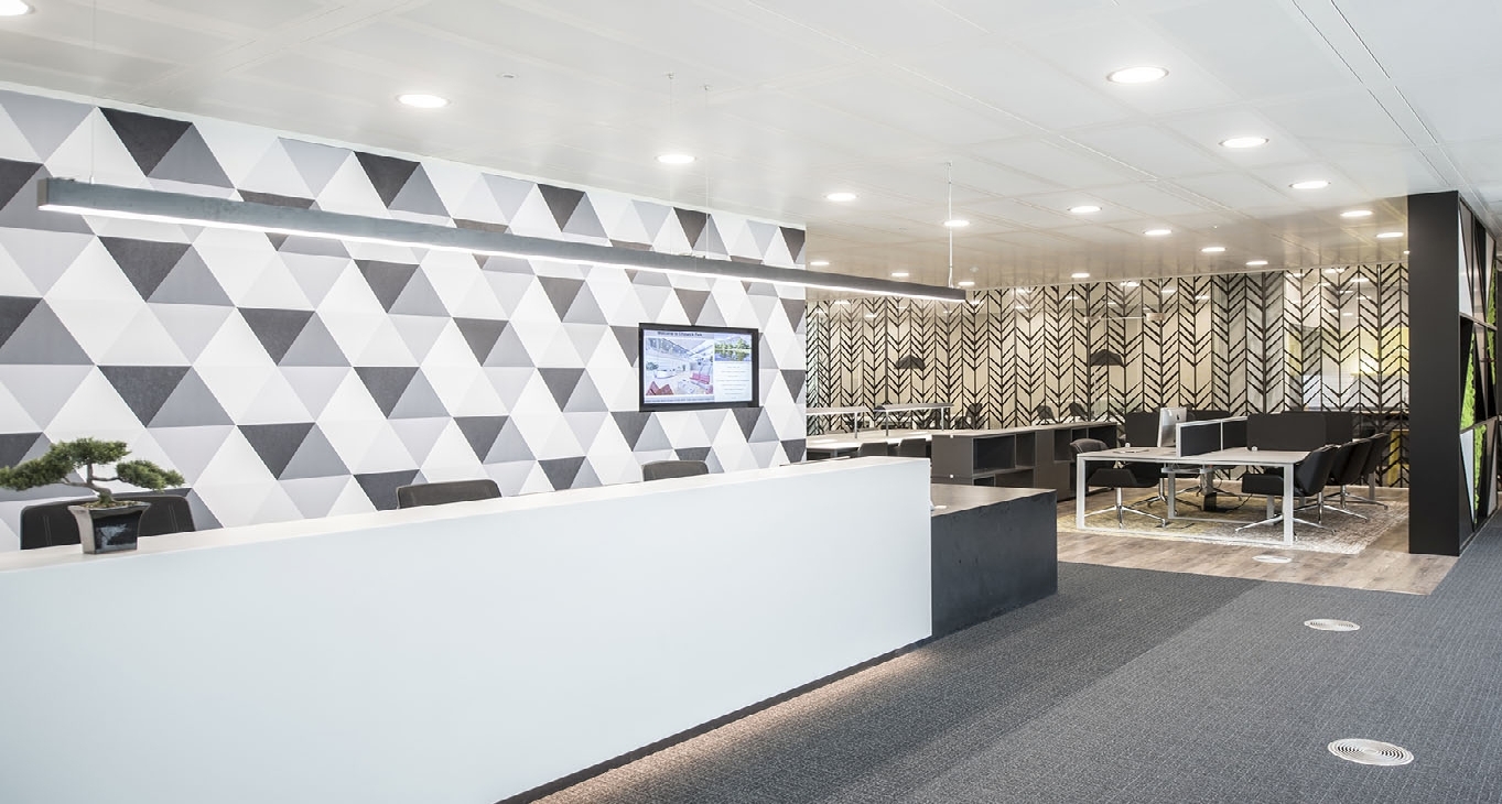 Rent office Management Suite, Broughton Shopping Park — photo 2