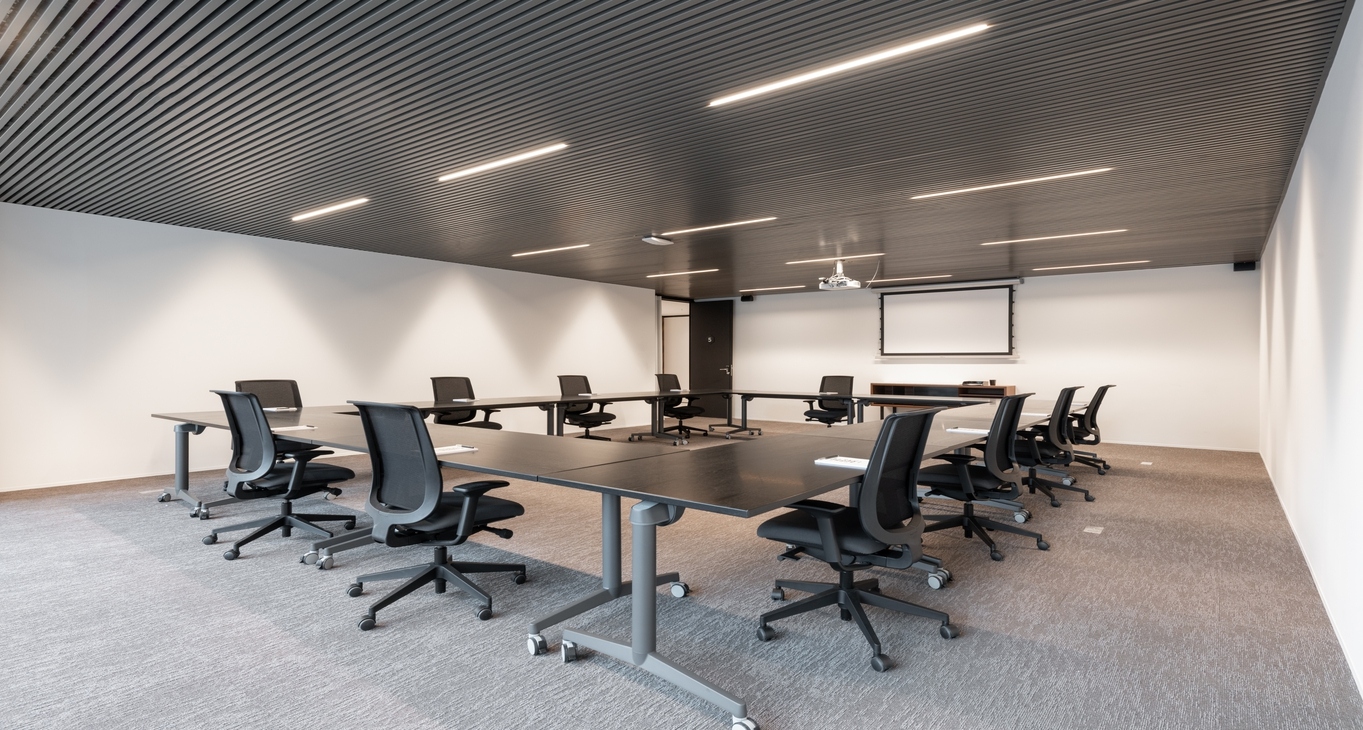 Pusat perniagaan Manhattan Meeting Center_10-10 Sewa pejabat Manhattan Meeting Center_10-10