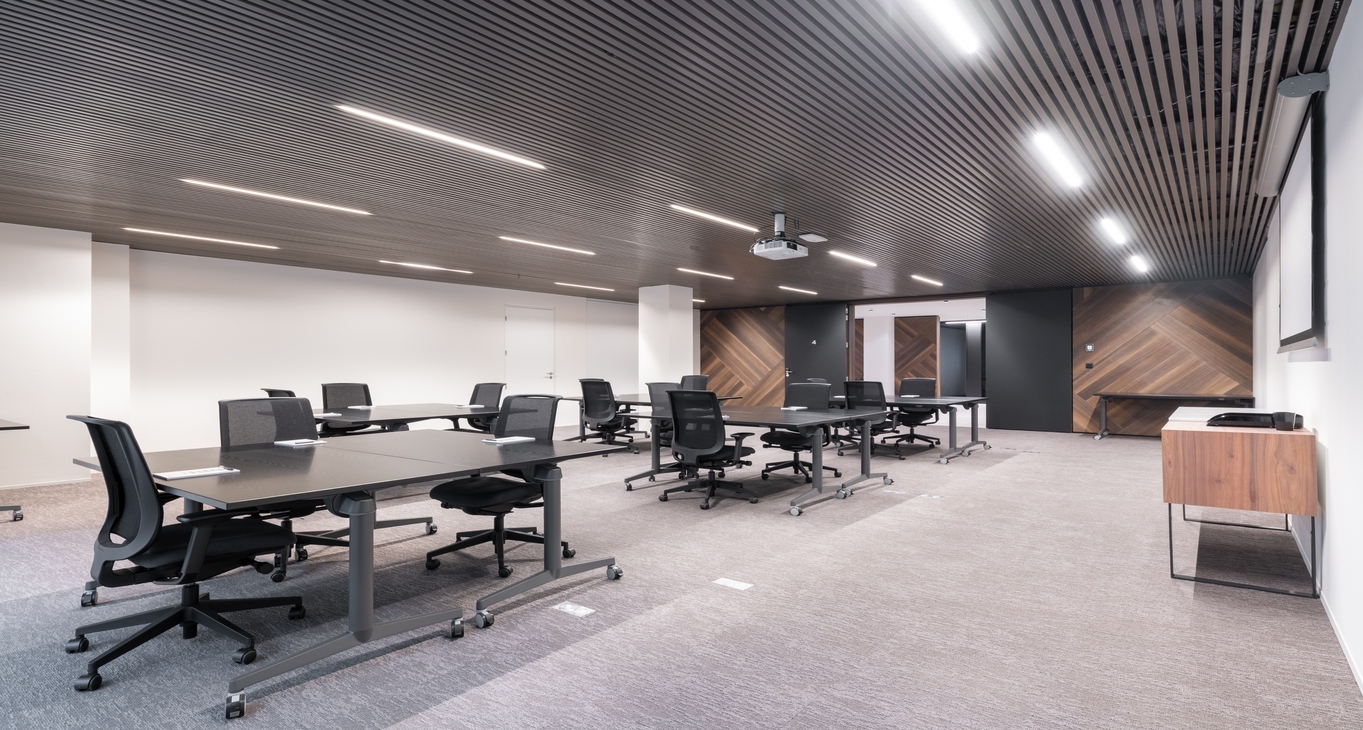 Pusat perniagaan Manhattan Meeting Center_5-5 Sewa pejabat Manhattan Meeting Center_5-5