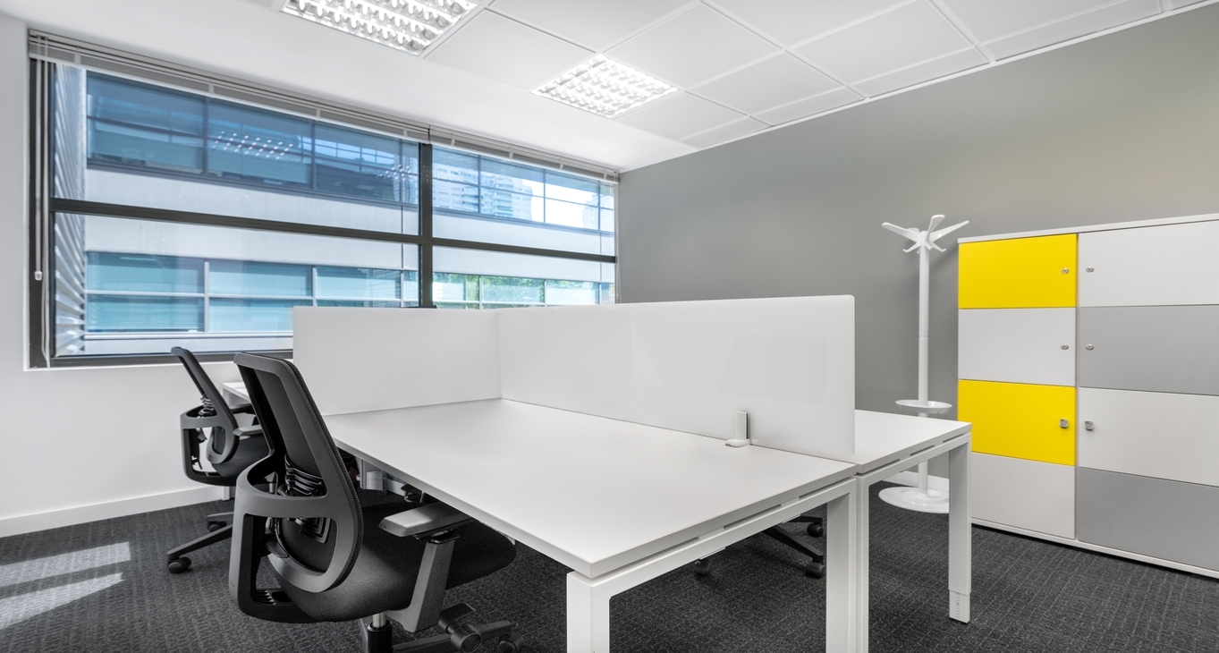 Business Center Martinez Villergas 49_5-6 Rent office Martinez Villergas 49_5-6