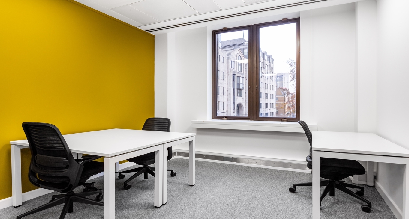 Rent office Mayfair Berkeley Square — photo 1