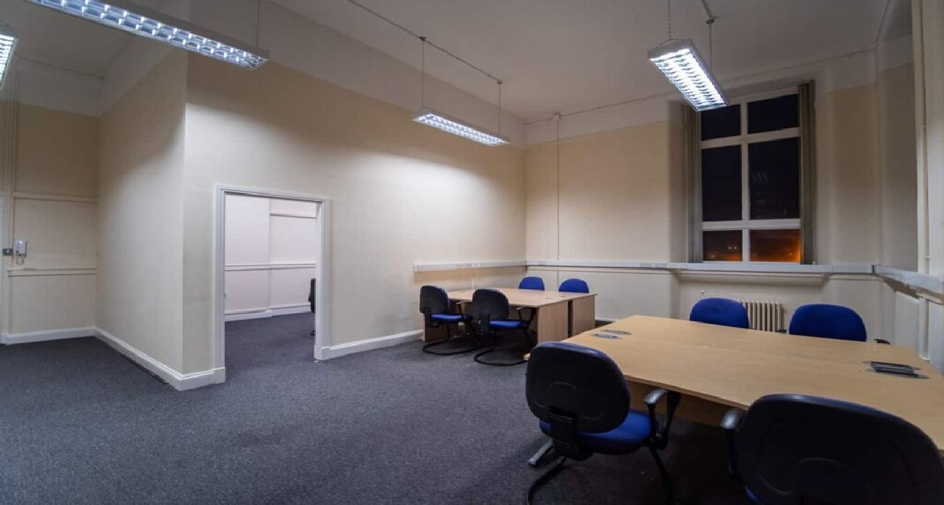 Rent office Mollinsburn Street 60 — photo 4