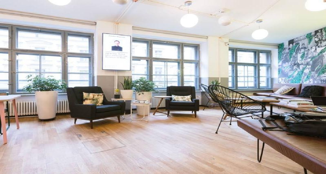 Business center WeWork Neue Schönhauser Straße Rent office WeWork Neue Schönhauser Straße — photo 2