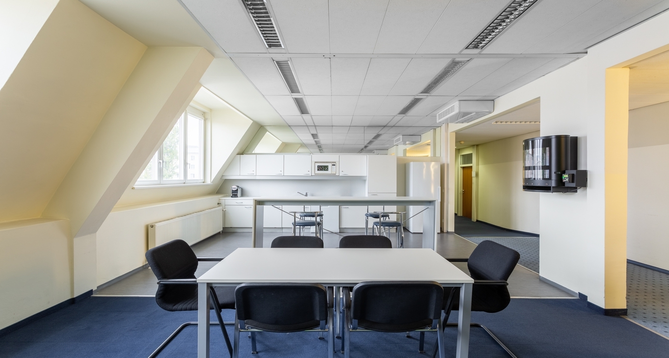 Pusat perniagaan Nineteen Rent office Nineteen — photo 6