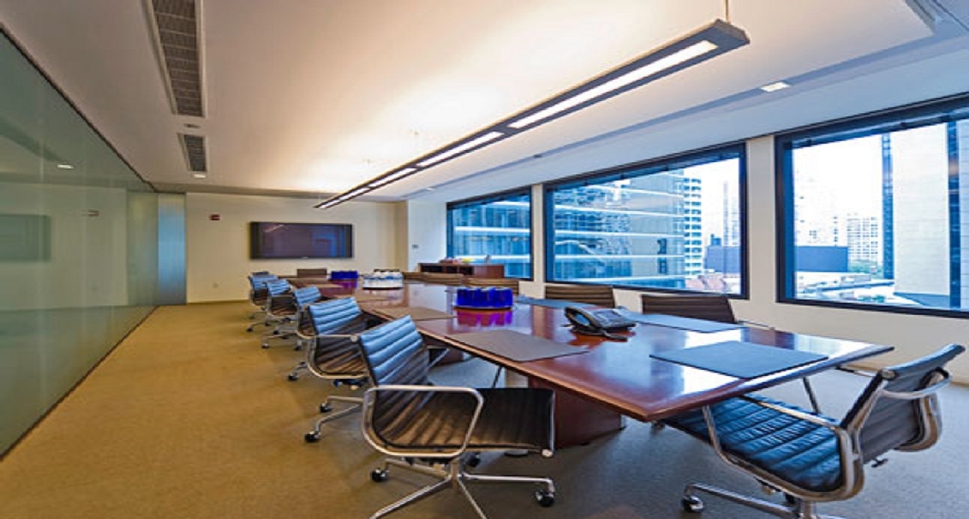 North Clark Street 321, North Clark Street 321, Chicago, IL 60654 — office space for rent, photo 3