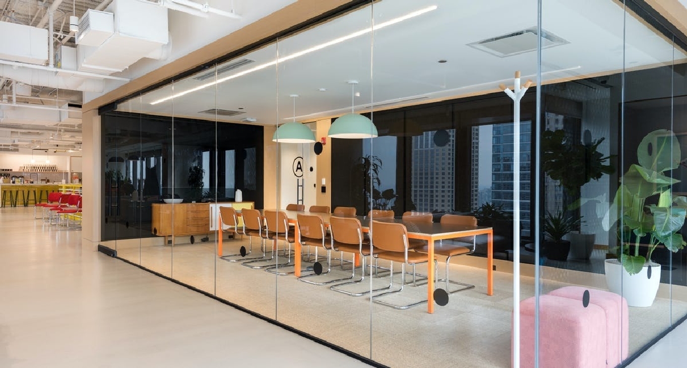 North Wabash Avenue 330, North Wabash Avenue 330, Chicago, IL 60611 — office space for rent, photo 5