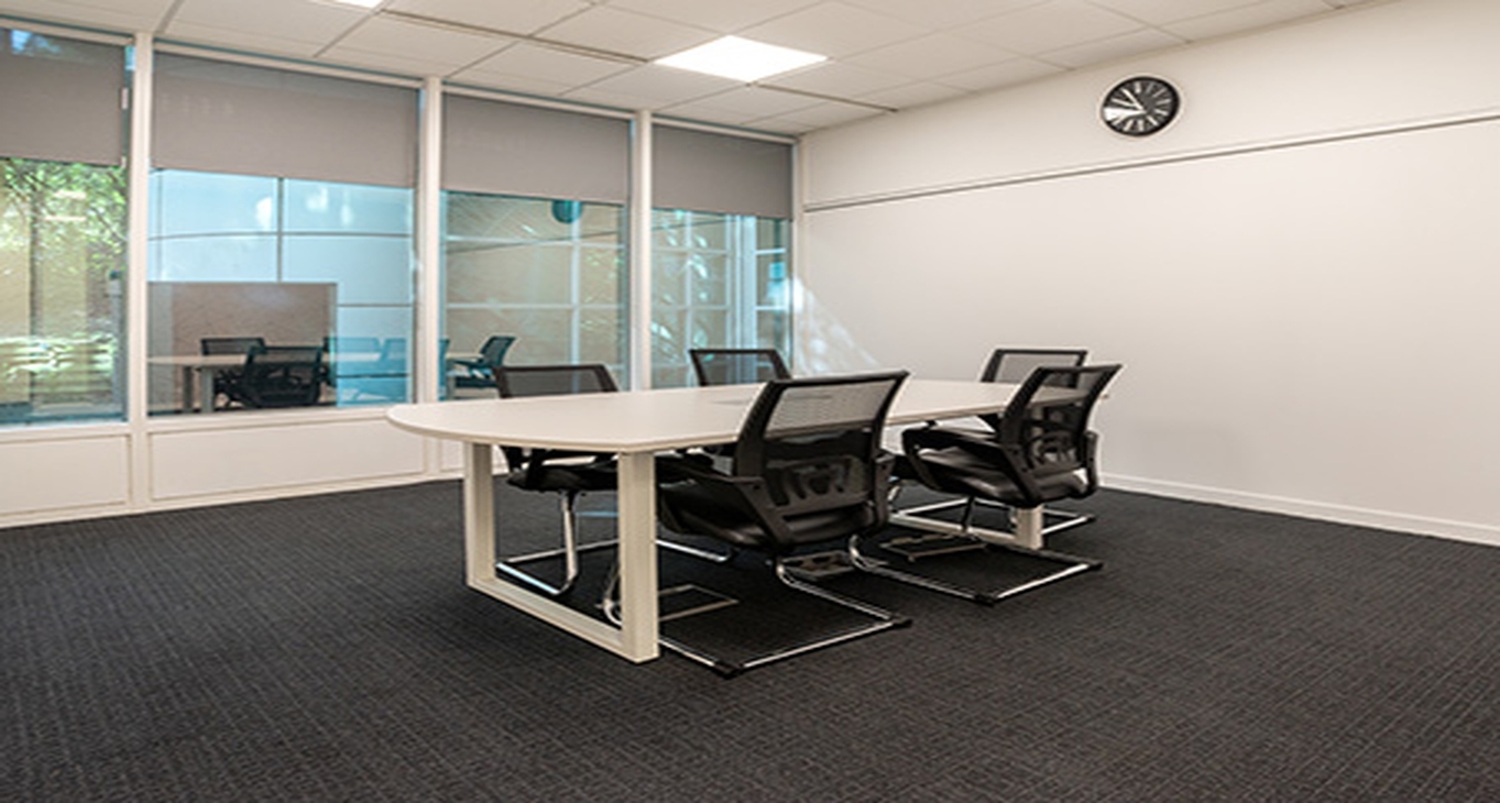 Rent office Northampton Business Park — photo 11