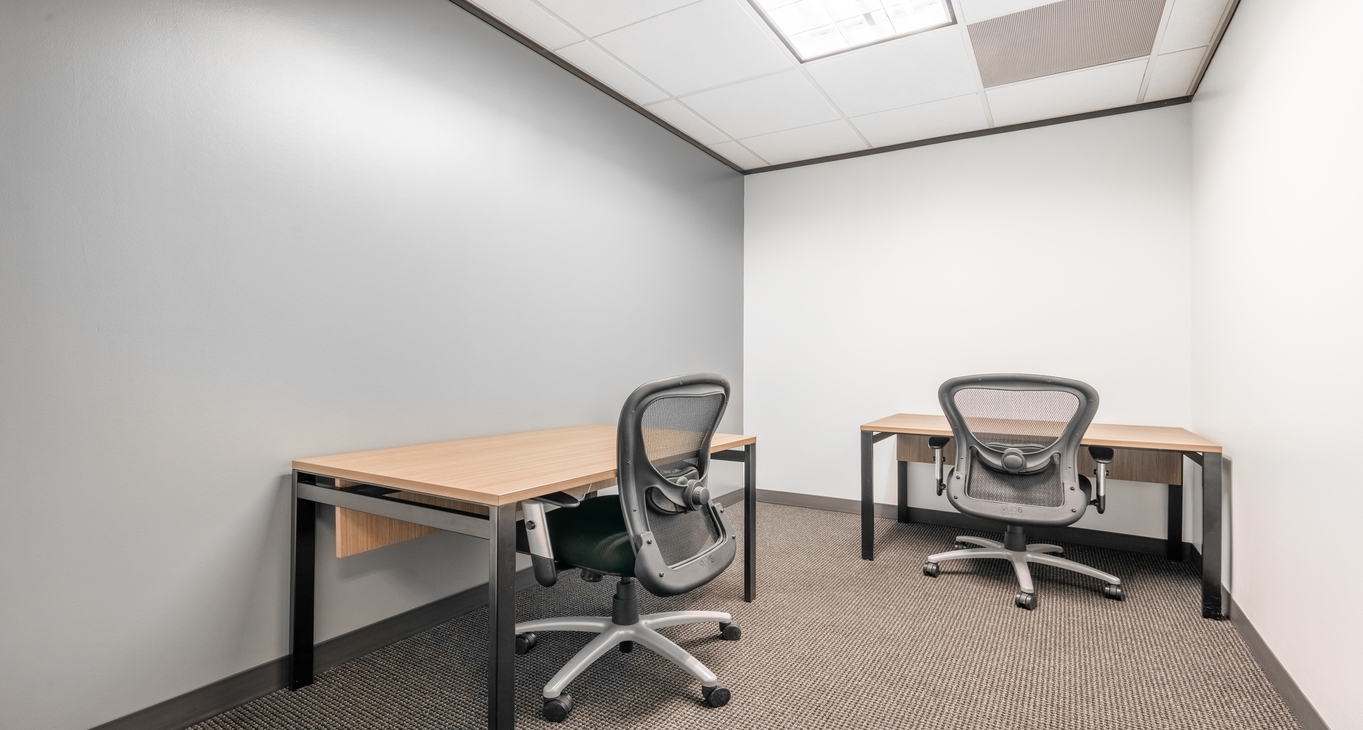Kiralık Ofis - Old Town Square_6-6