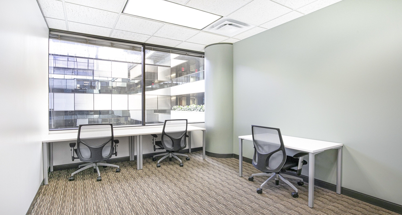 Бизнес-центр One Westchase Center Rent office One Westchase Center — photo 9