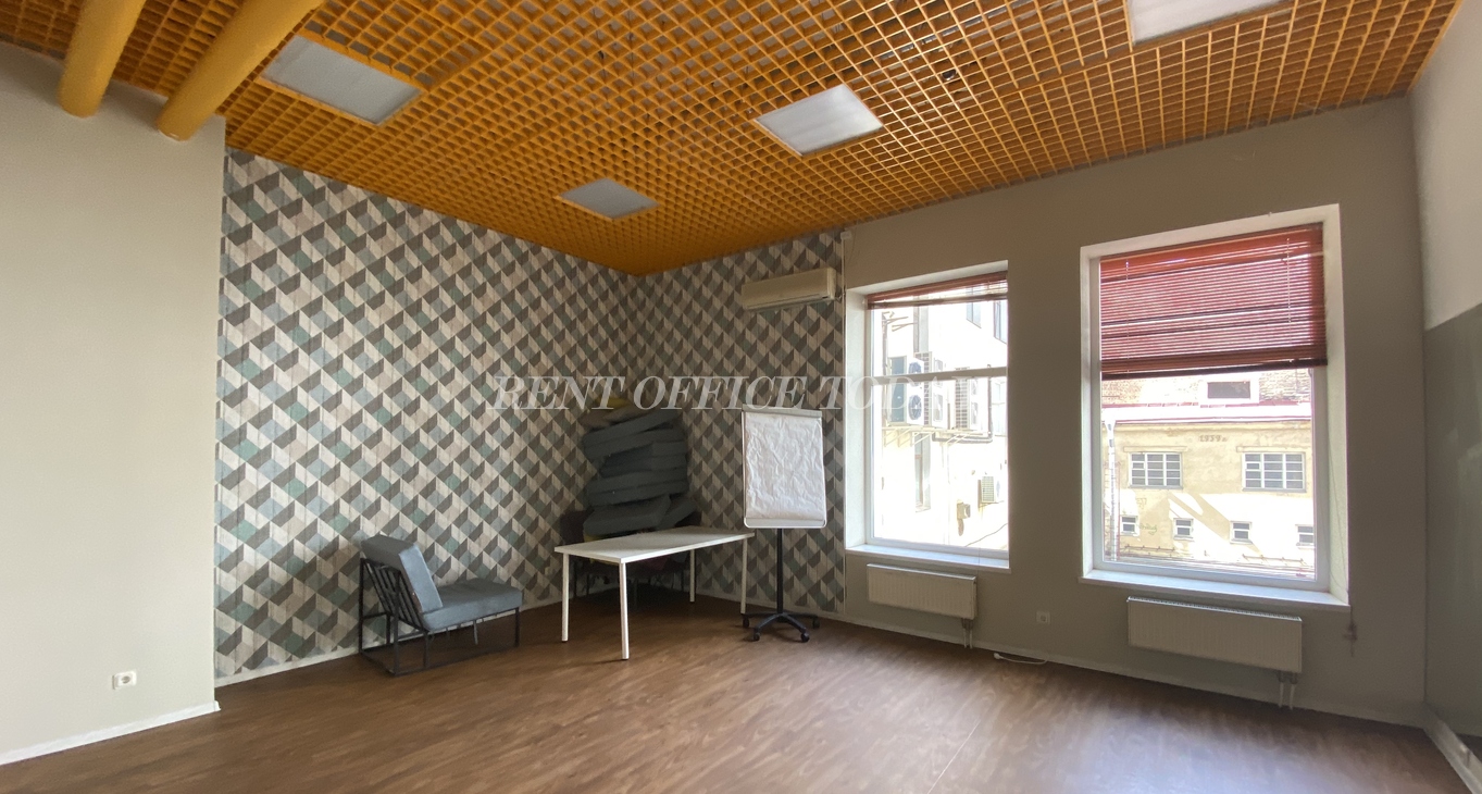 Sewa pejabat Ostrov_16-10
