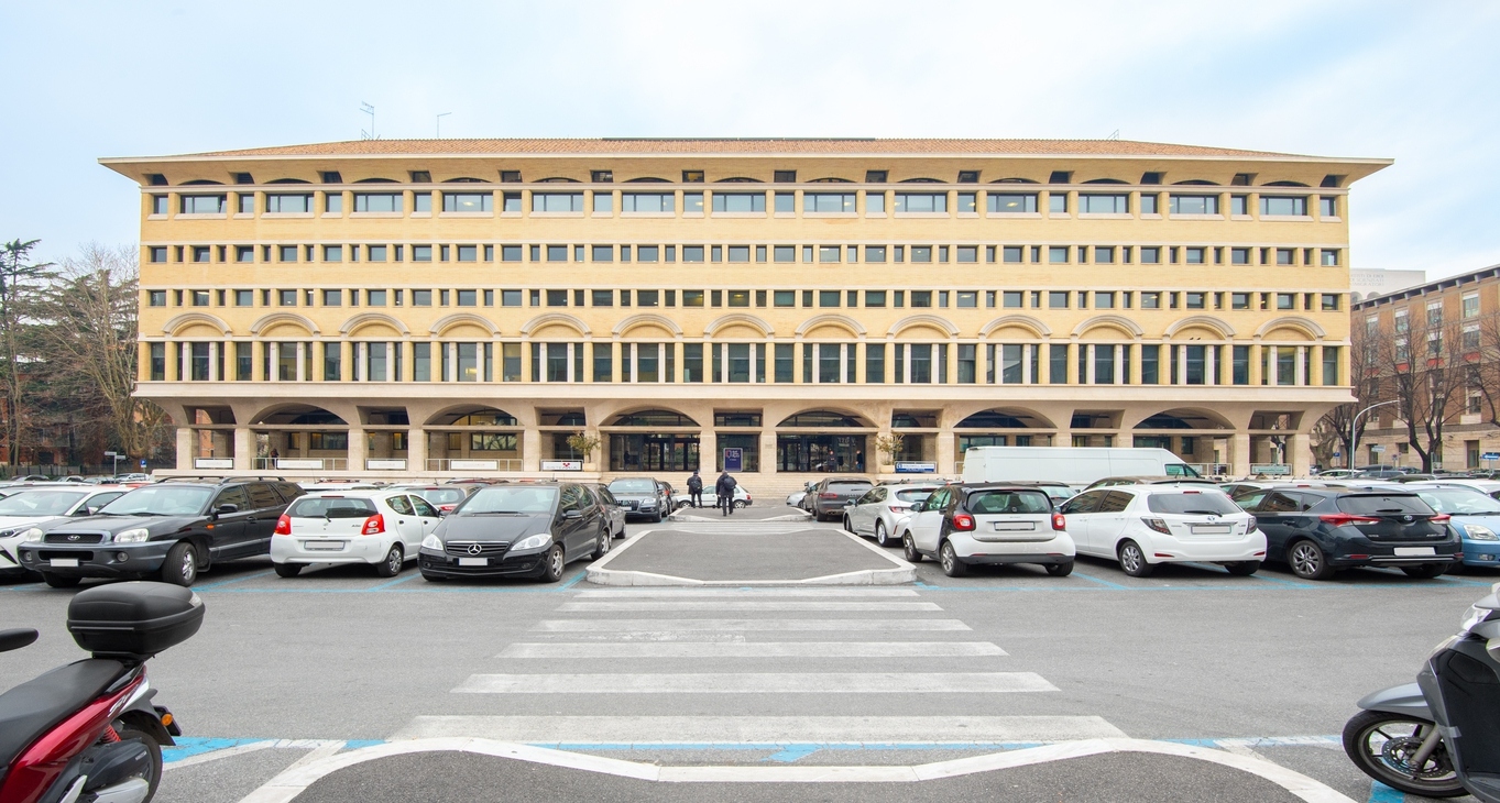 Sewa pejabat Piazza Don Luigi Sturzo 15_7-7