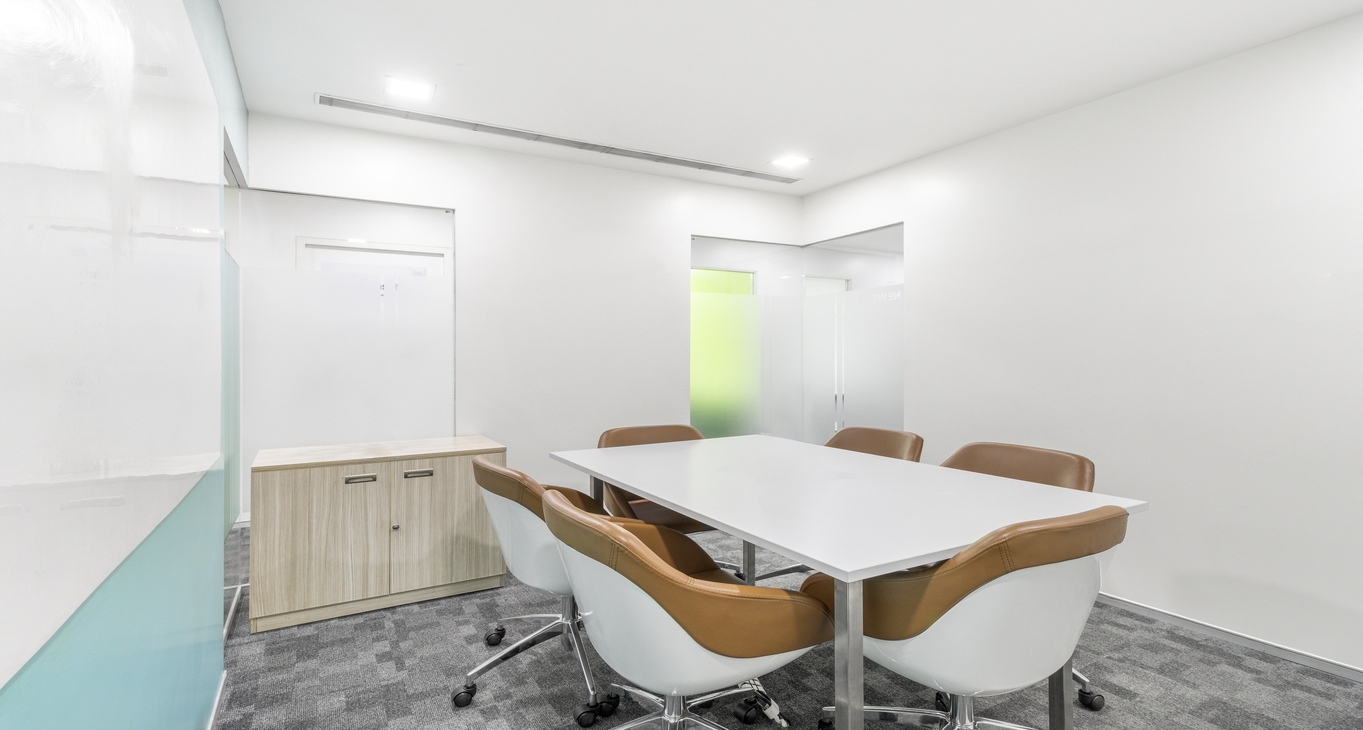 Pusat perniagaan Platinum Tower_8-8 Sewa pejabat Platinum Tower_8-8
