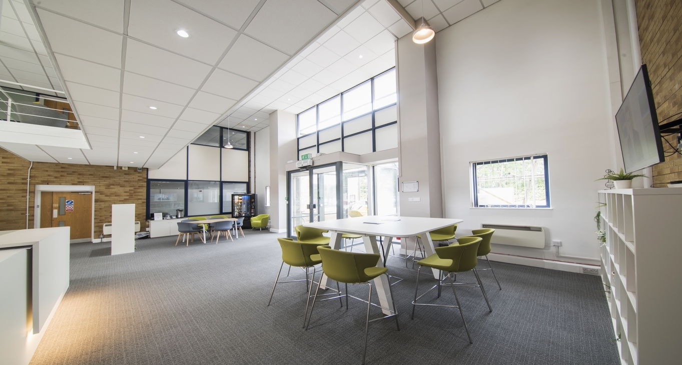 Sewa pejabat Preston Docklands_2-2