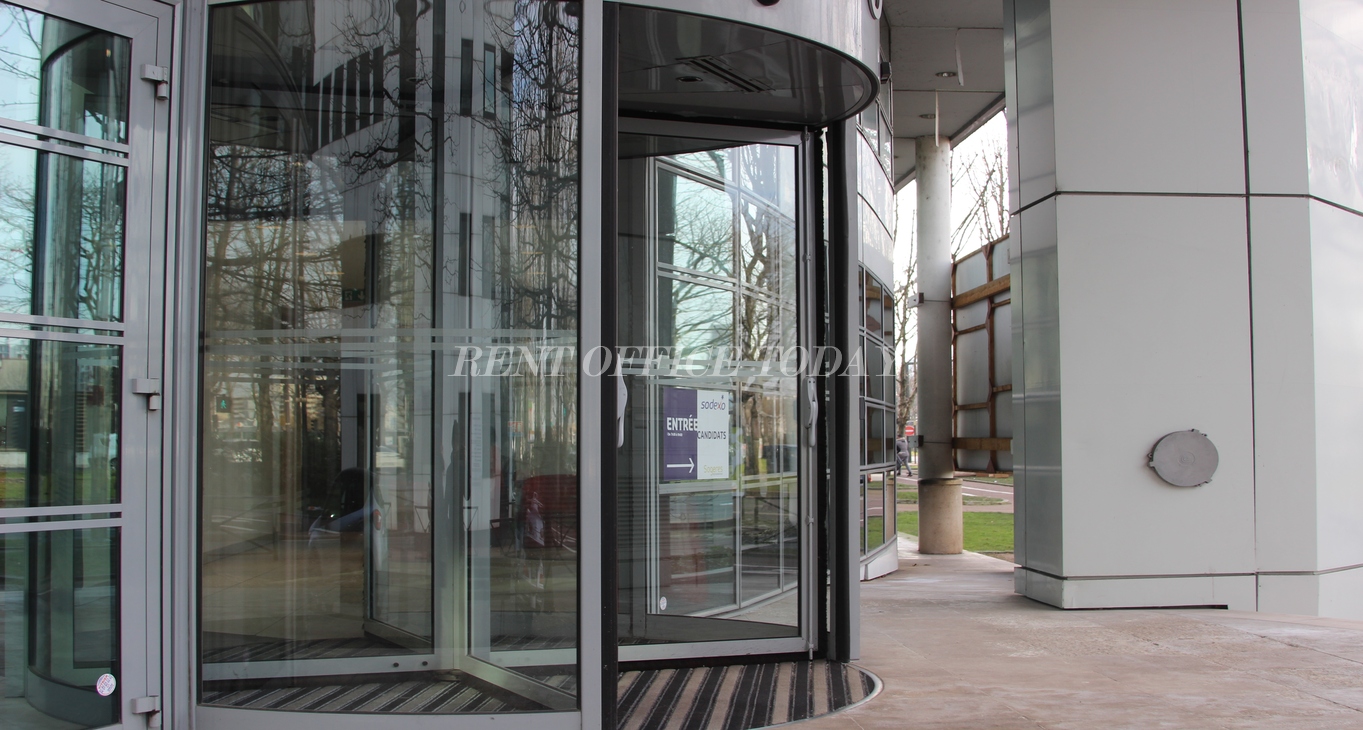 office rent quai charles pasqua 50-8
