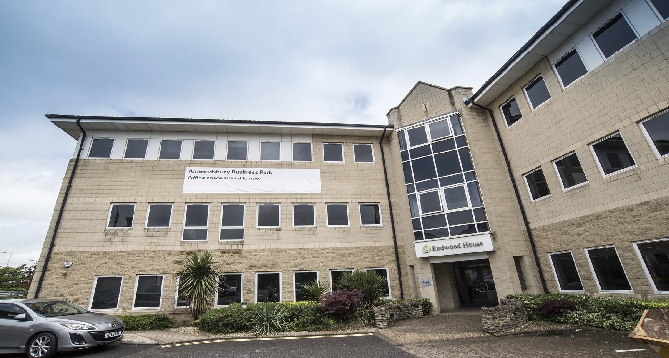 Rent office Redwood House, Brotherswood Cour — photo 3