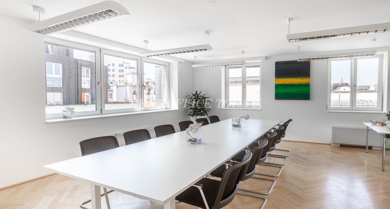 Rent office Graben 19 — photo 1