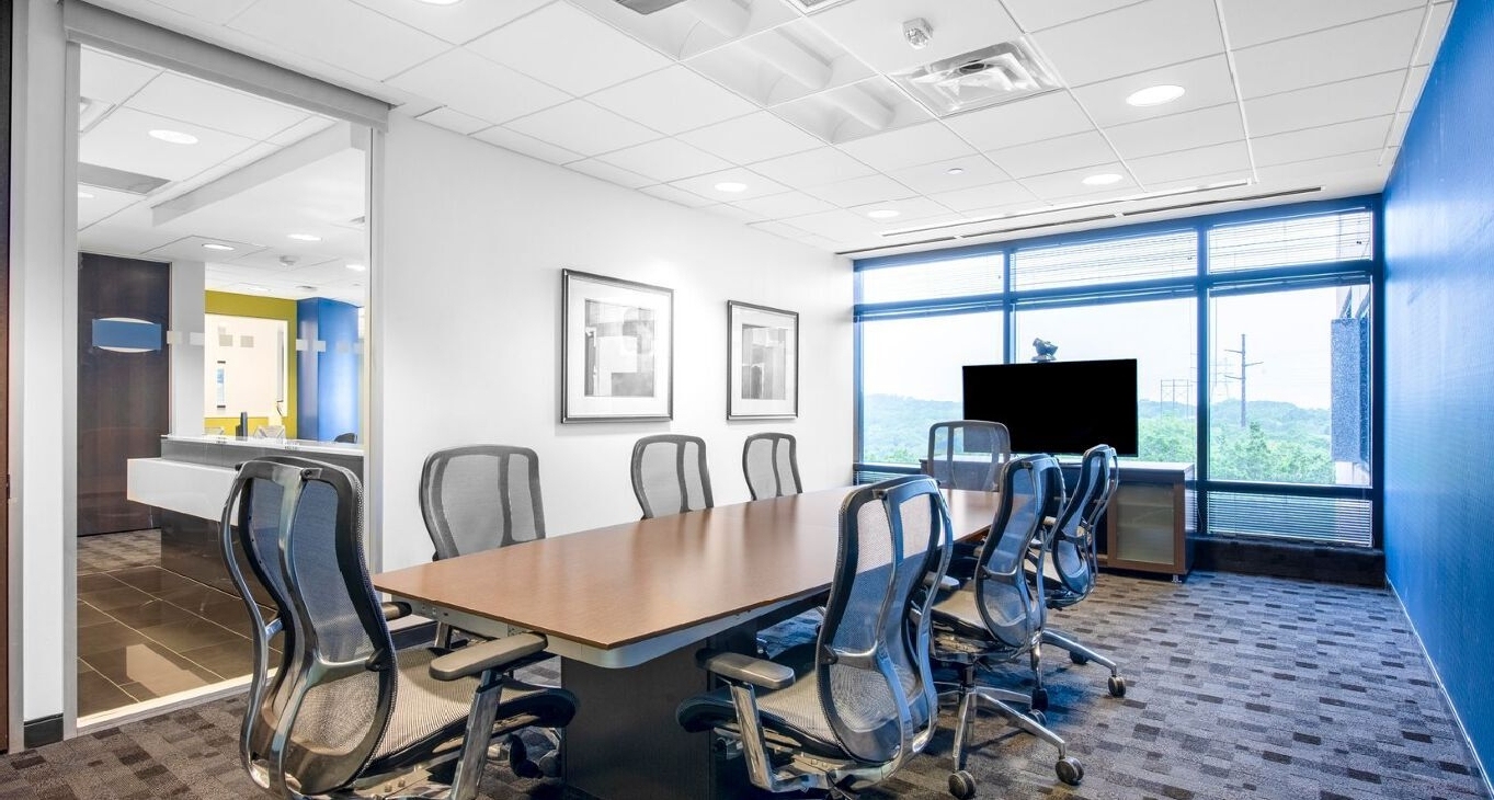Rent office River Place Boulevard 6500 — photo 9